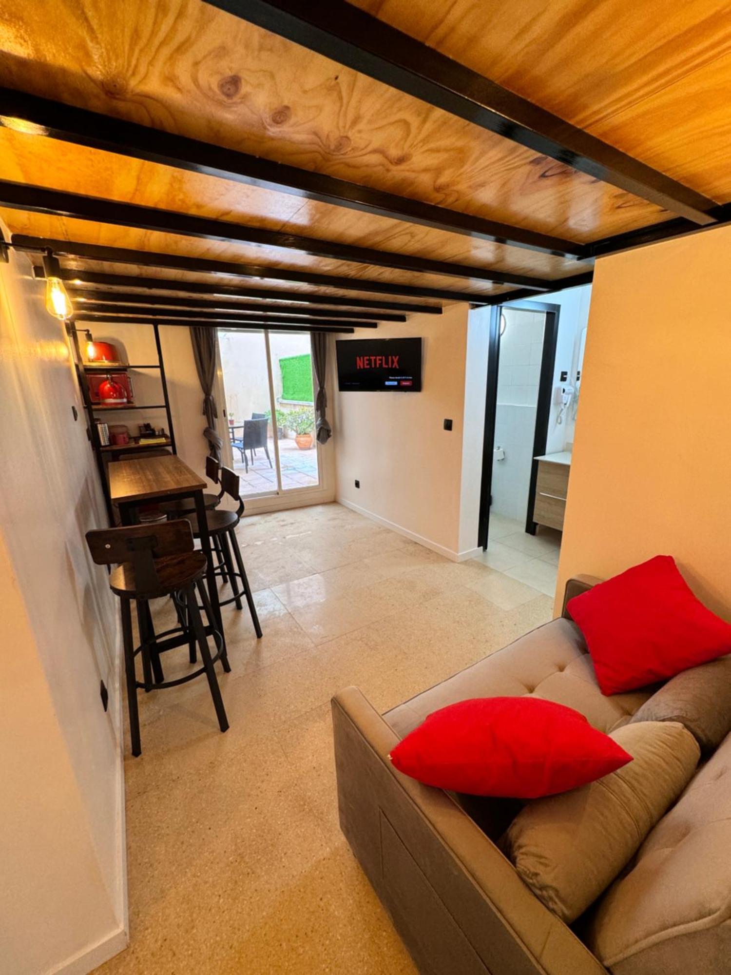 Apart Con Terraza En Florida E2 L'Hospitalet de Llobregat Luaran gambar